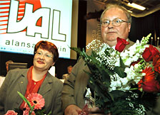 Liittosihteeri Pirjo Mkinen ja puheenjohtaja Raimo Rannisto. Foto: PETRI LAITINEN